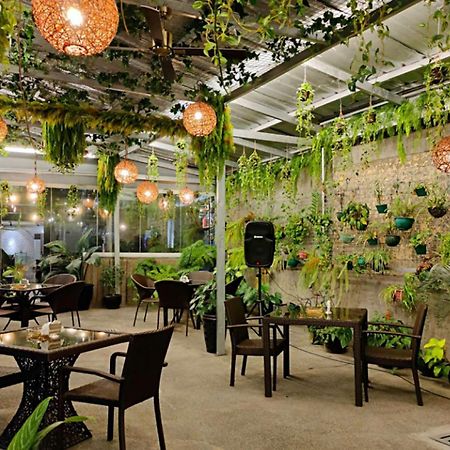 Hotel Halo Angeles City Ngoại thất bức ảnh