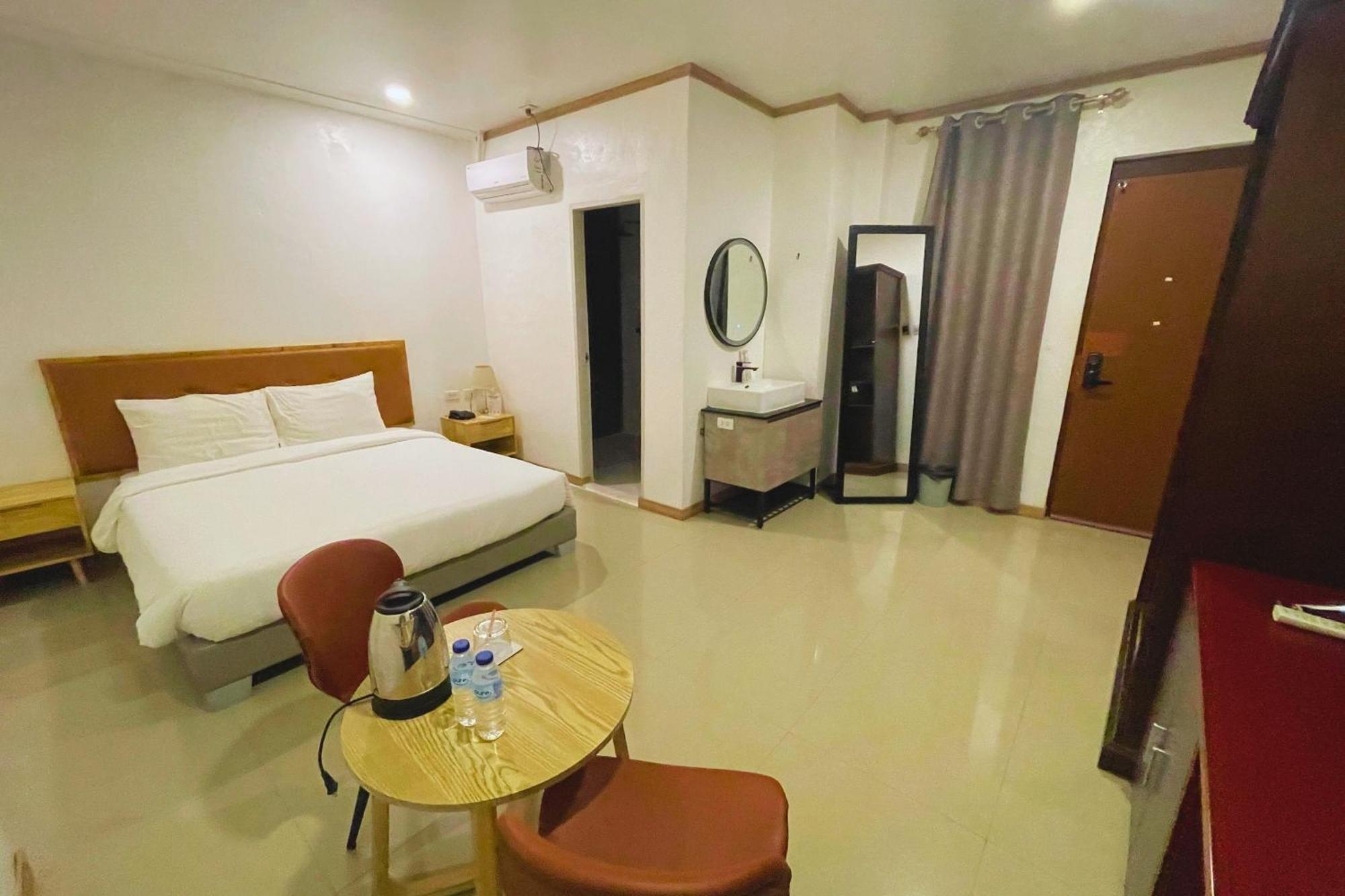 Hotel Halo Angeles City Phòng bức ảnh