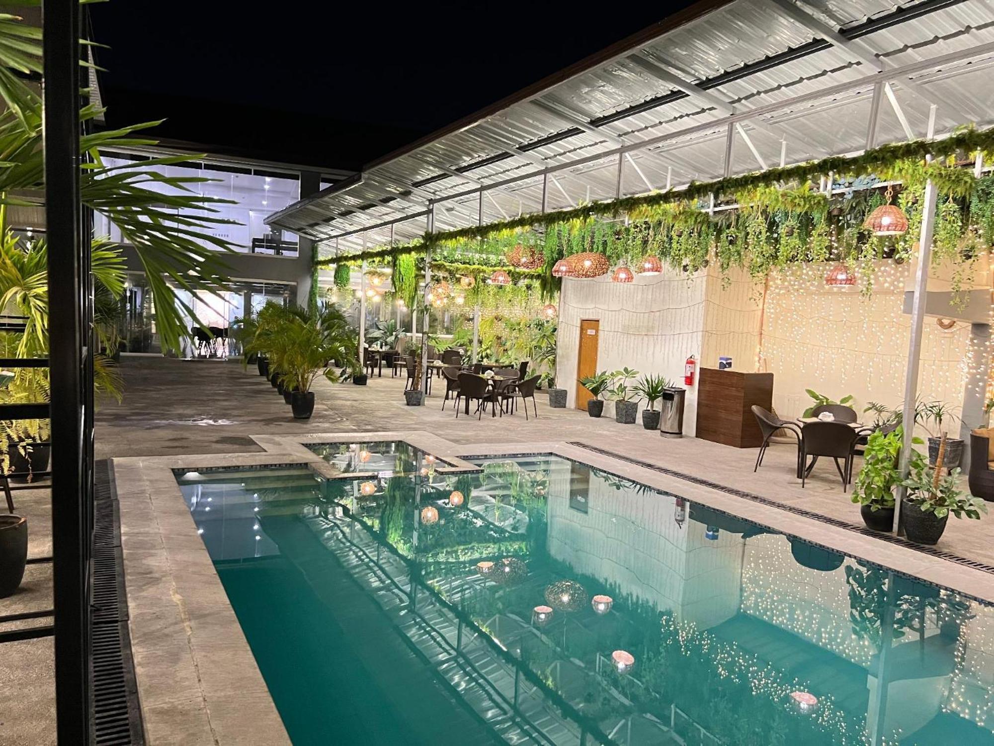 Hotel Halo Angeles City Ngoại thất bức ảnh