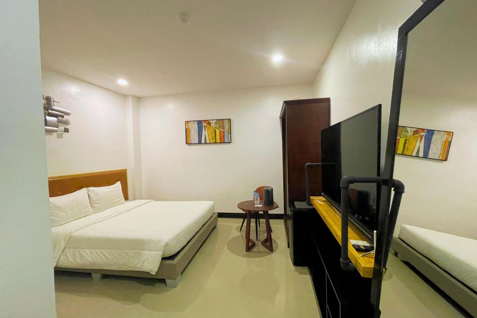 Hotel Halo Angeles City Phòng bức ảnh