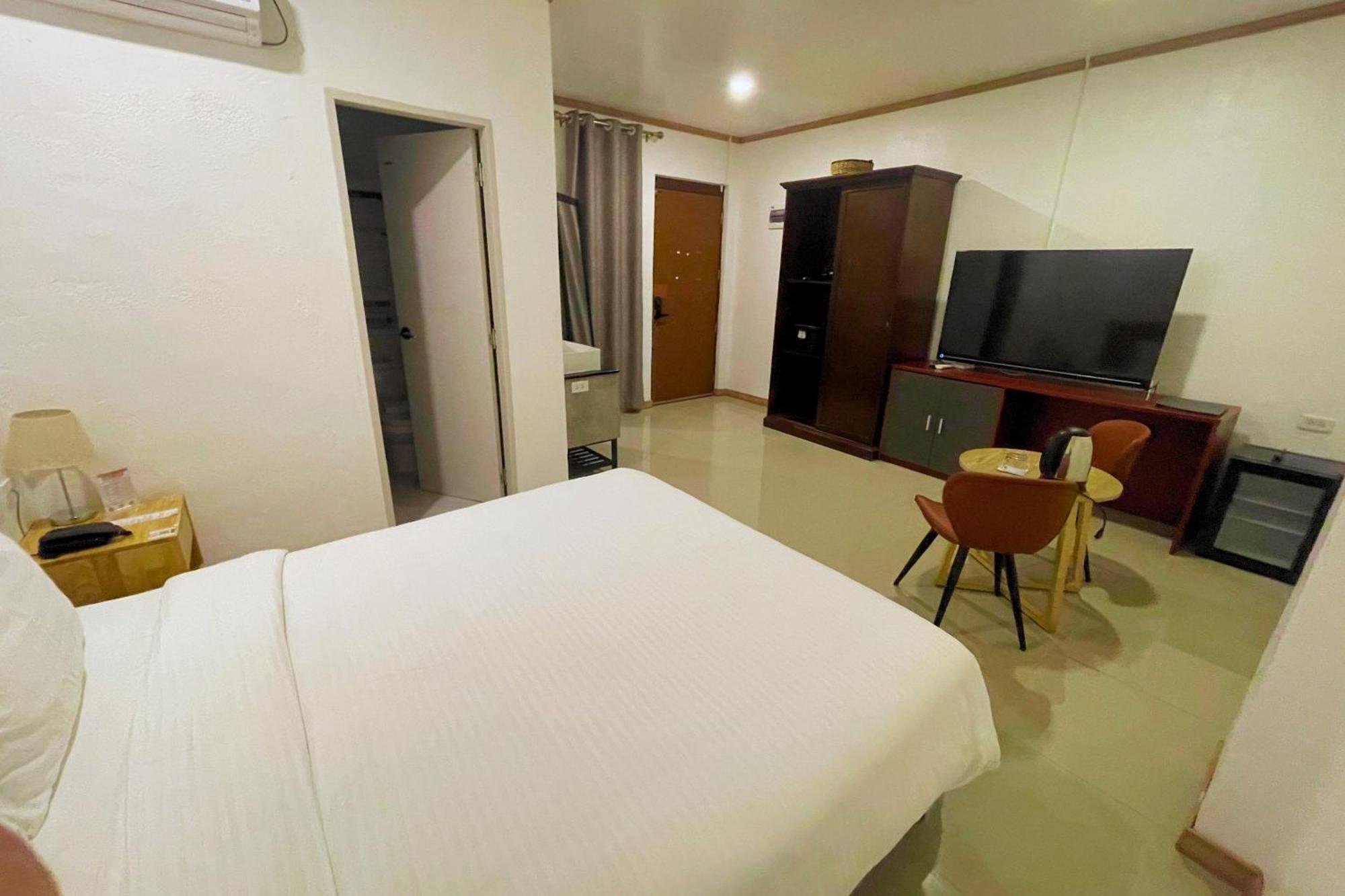 Hotel Halo Angeles City Phòng bức ảnh